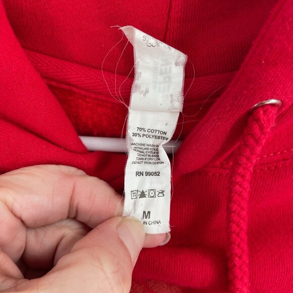 YG Stay Dangerous the Tour Hoodie Sweatshirt Adult Size M Red 2018 Concert Merch - Picture 8 of 10